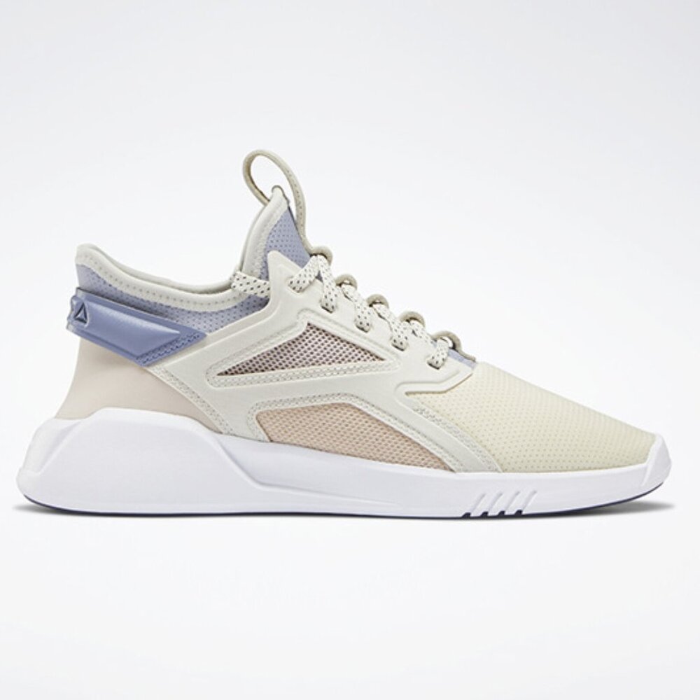 Reebok Freestyle Motion Sneakers Shoes Size 5 NWT